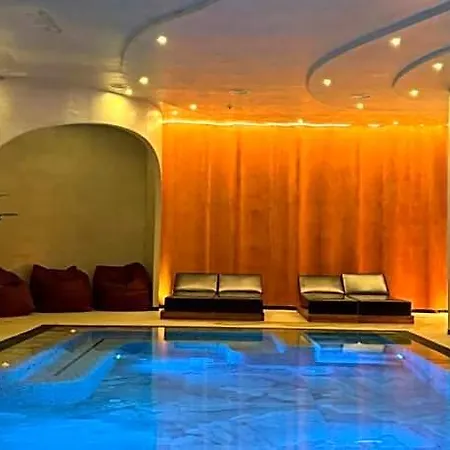 Отель Adria Palace Дуррес