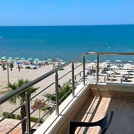 Adria Palace 3*