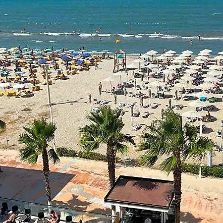 Adria Palace 3*